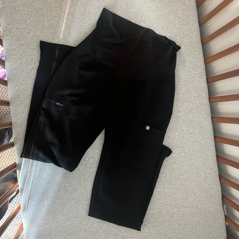 Figs maternity scrub bottoms